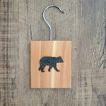 Bear on cedar - SunFunArt.com